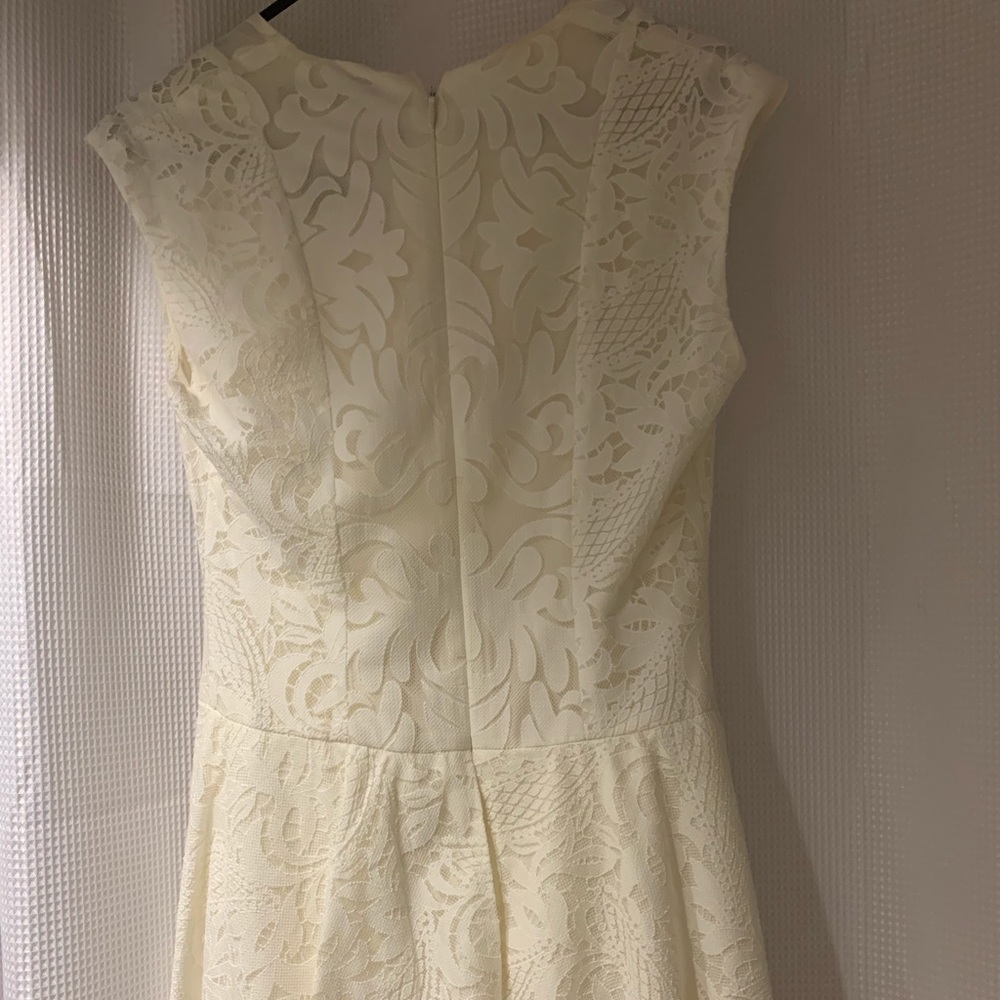 Dress - Picture 2 of 7